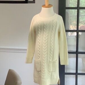 4T EUC Baby Gap Winter White Cable Knit Sweater Dress No Spots
